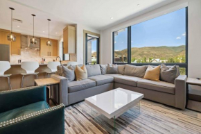 One Riverfront Condo 305 by East West Hospitality